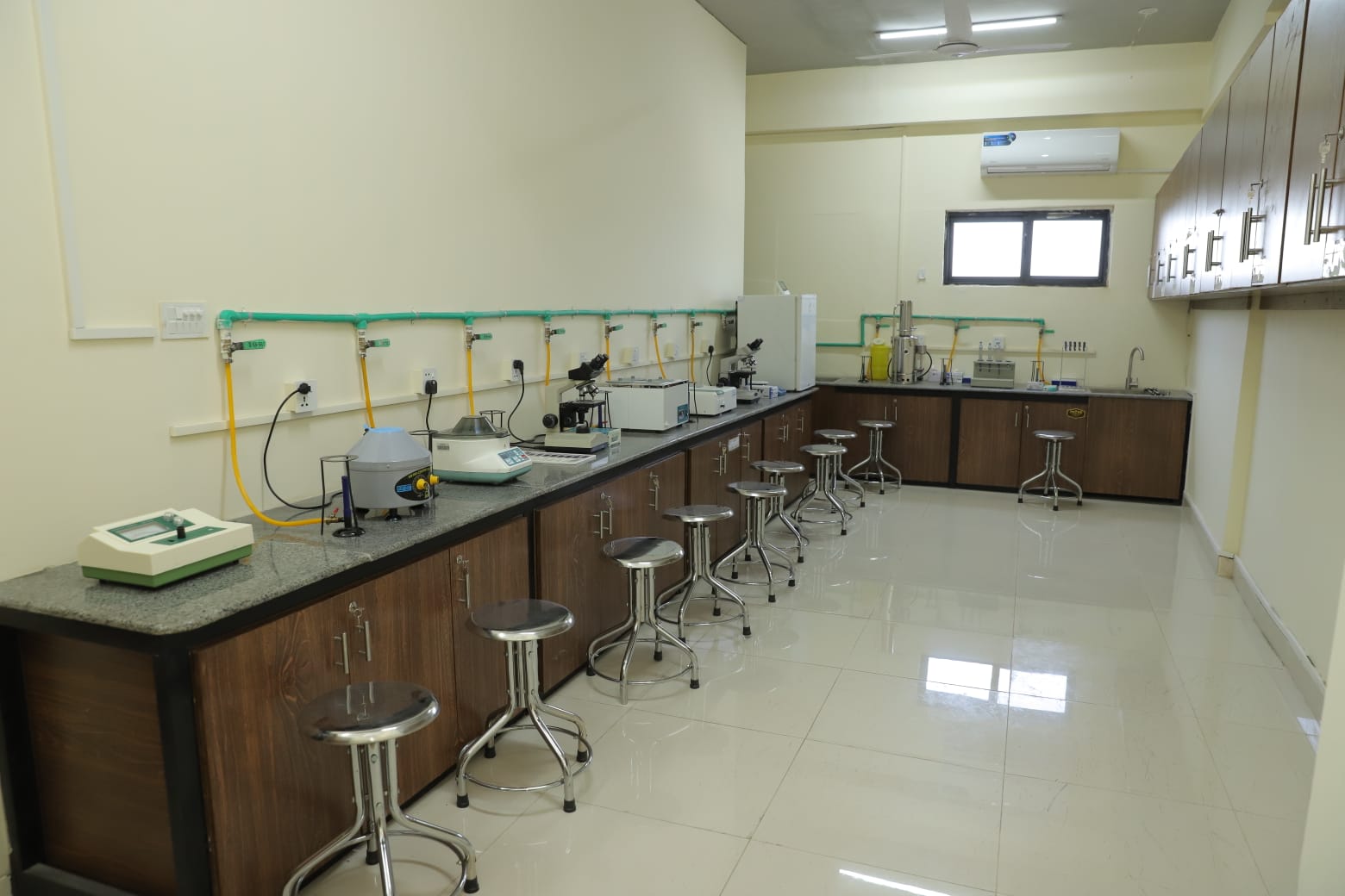 Campus facilities in KIHS: medical lab with diagnostic equipments for practical learning.